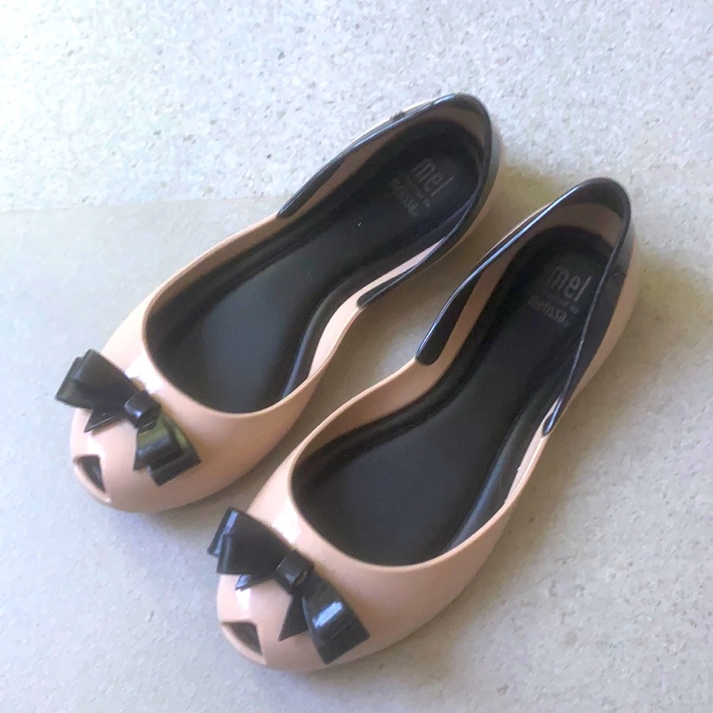 Mel by Melissa size 2 USA - EUR 33